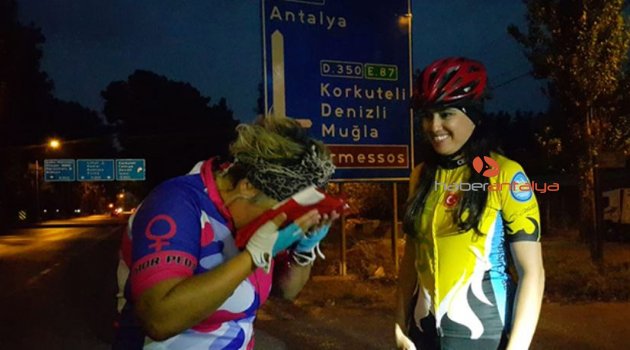 Bisikletli kadınların 80'inci durağı Antalya