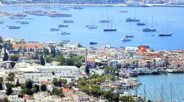 Bodrum'a hava ve deniz yoluyla gelen turist sayısı arttı