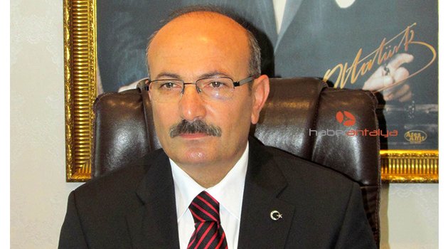 Burdur eski Valisi Kürklü FETÖ'den gözaltına alındı