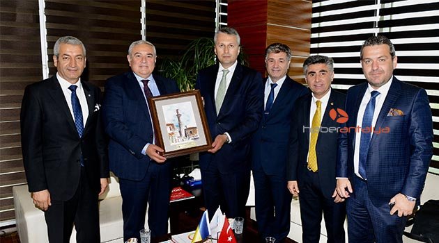 Büyükelçi Şopanda, ATSO'yu ziyaret etti