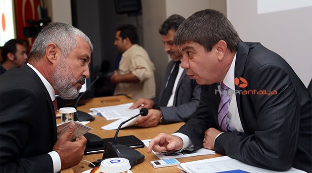 BÜYÜKŞEHİR MECLİSİNDE TARTIŞMA