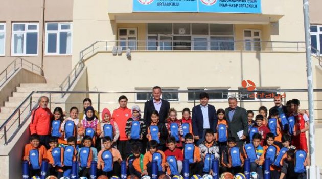 Büyükşehir'in spora desteği sürüyor
