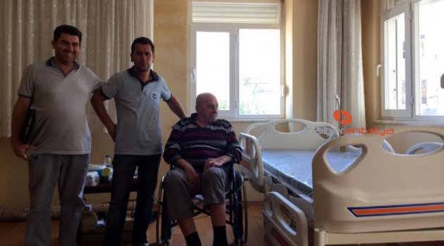 Büyükşehir'in yardım eli Manavgat'a uzandı