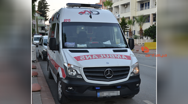 Çaldığı ambulansla Serik'te yakalandı