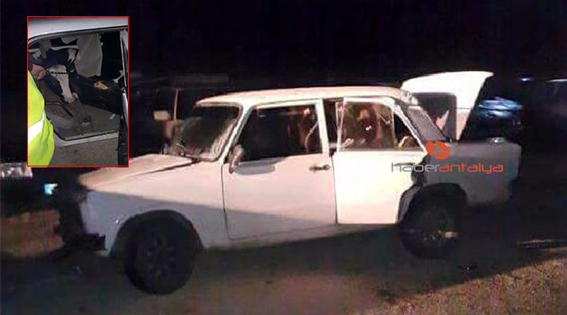 Çaldıkları ineği otomobilin arka koltuğuna sığdırdılar