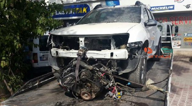 Çalıntı araçları parçalarken yakalandılar