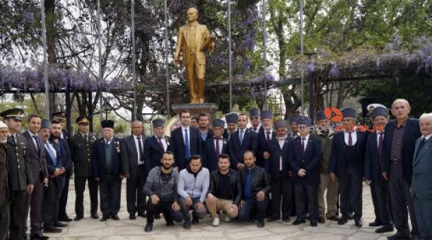 Çanakkale şehitleri Finike'de anıldı