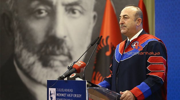Çavuşoğlu: ABD’nin Büyükelçiliğini Kudüs’e taşıması barış yerine kaos getirir