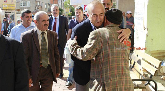 ÇAVUŞOĞLU GEZİLERİNİ İLÇELERDE SÜRDÜRÜYOR