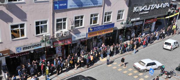 Çaykur'a Alınacak 3 Bin 500 Mevsimlik İşçi İçin 26 Bin 31 Başvuru