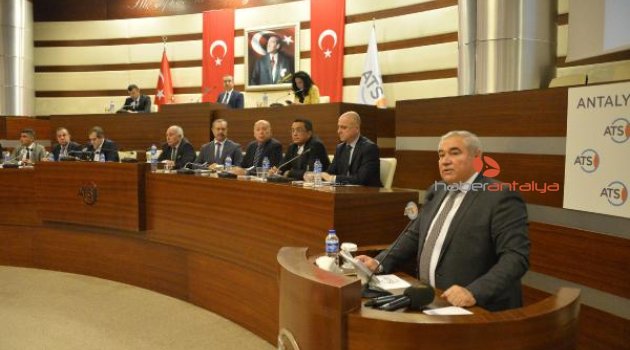 Çetin: Antalya ekonomisinin durgun günlerindeyiz