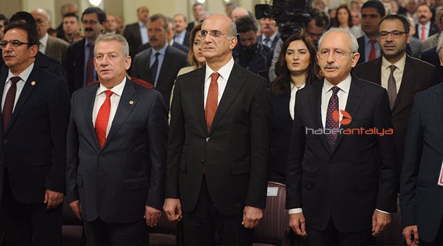 CHP İL BAŞKANLARI TOPLANTISI’NDA ANTALYA FARKI