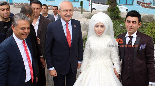 CHP Lideri Kılıçdaroğlu, turizmcilerle görüştü