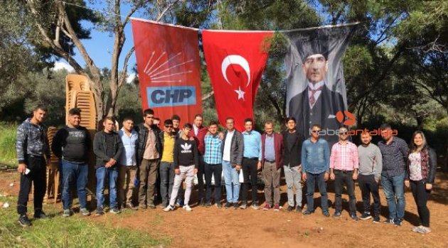CHP'li gençler piknikte buluştu