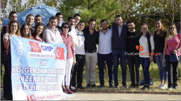 CHP'li gençler piknikte buluştu