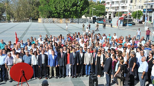 CHP'nin kuruluşu Antalya'da kutlandı