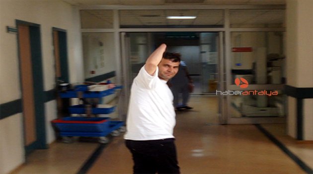 ÇİFT KOL NAKİLLİ MUSTAFA SAĞIR UYANDI, BABASIYLA KONUŞTU
