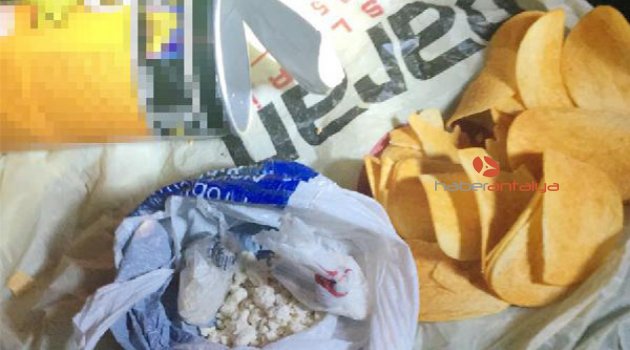 Cips kutusundan 'kokain' çıktı!