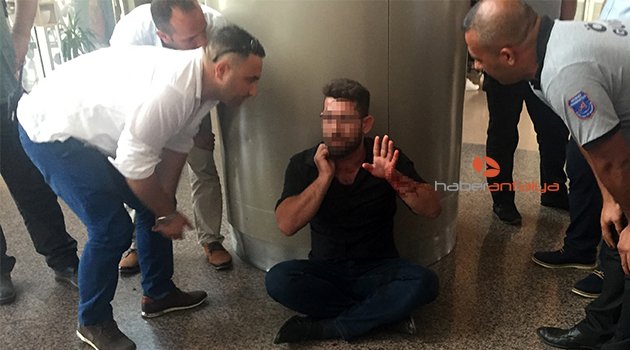 'Çocuğum için böbreğimi verdim' deyip, jiletle kendisine zarar verdi
