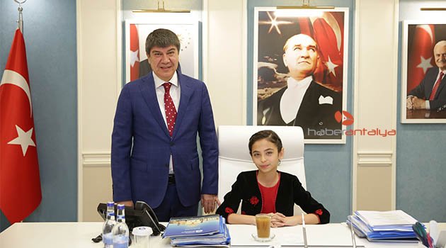 Çocuk başkan, Türel'den bakın ne istedi...