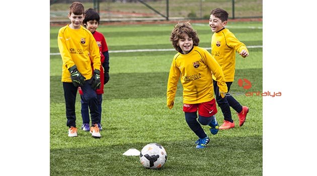 Çocuklar futbolda hoşgörüyü Zeytinpark'ta öğrenecek