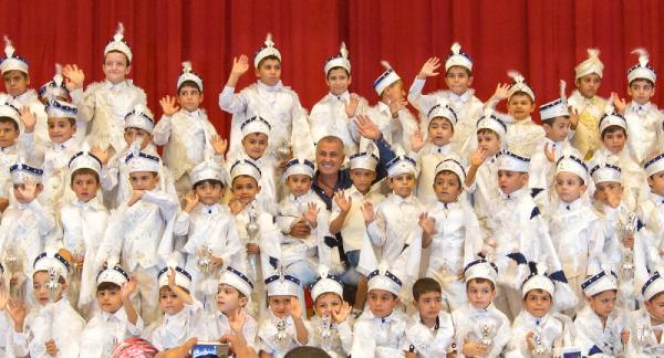 ÇOCUKLAR ŞÖLENDE DOYASIYA EĞLENDİ