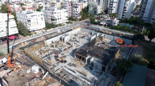 Çok amaçlı gösteri merkezi yükseliyor