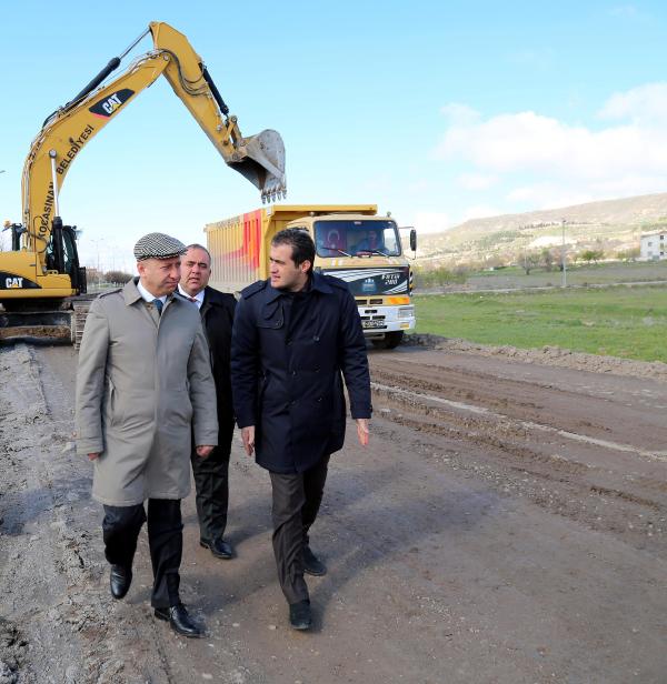 Çolakbayrakdar: Erkilet Bulvarı'nı Yeniliyoruz
