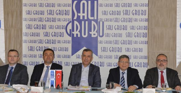 CUMHURBAŞKANI BAŞDANIŞMANI ÇEVİK: REFERANDUM 9 NİSAN'DA