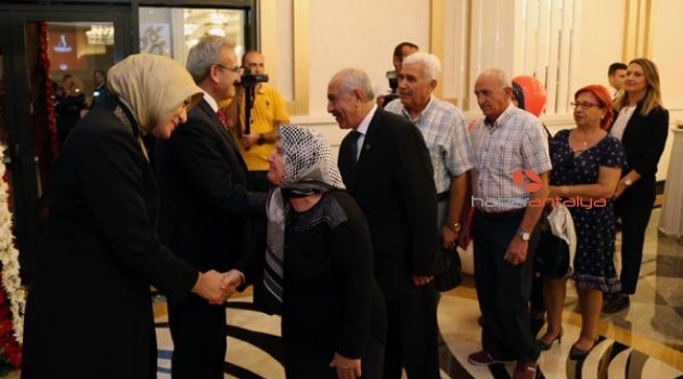 CUMHURİYET BALOSU'NDA 93.YIL MUTLULUĞU