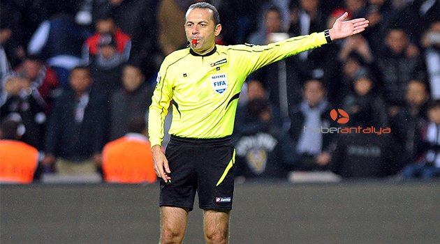  Cüneyt Çakır, Fenerbahçe’ye şanslı geliyor