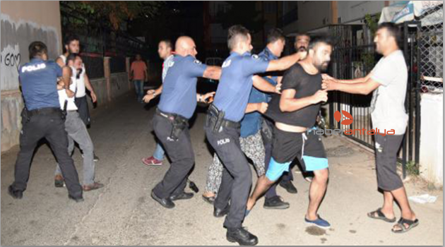 Dedikodu, husumeti mahalle kavgasına dönüştürdü