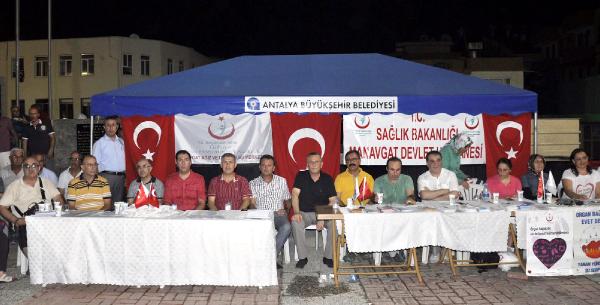 DEMOKRASİ NÖBETİNDE ORGAN NAKLİ BİLGİLENDİRMESİ