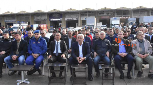 Demre Toptancı Hali'nde sezon açıldı