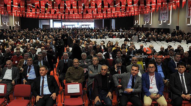 Deniz Baykal'ın sandalyesi boş kaldı
