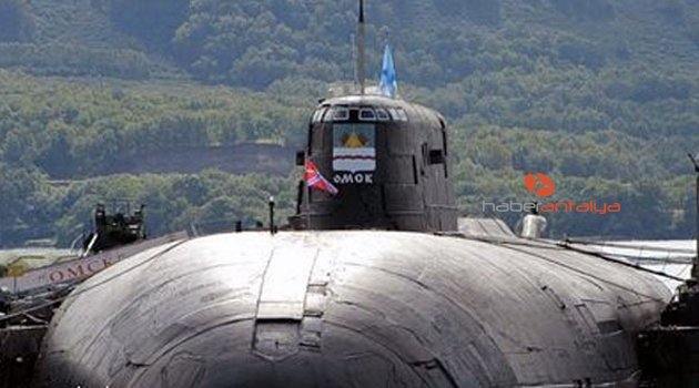 DENİZALTI ŞAKASINA RUS ENGELİ
