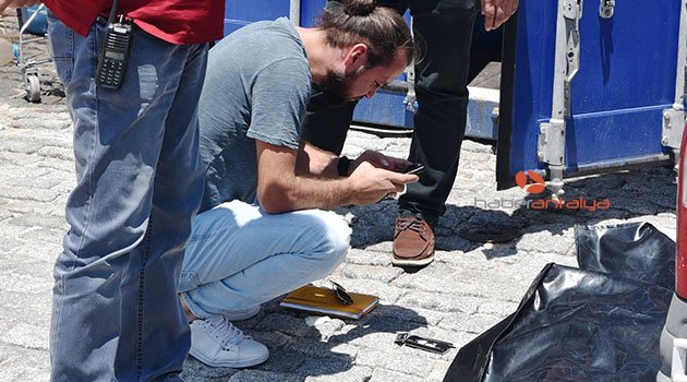Denize atlayıp yaşamına son verdi