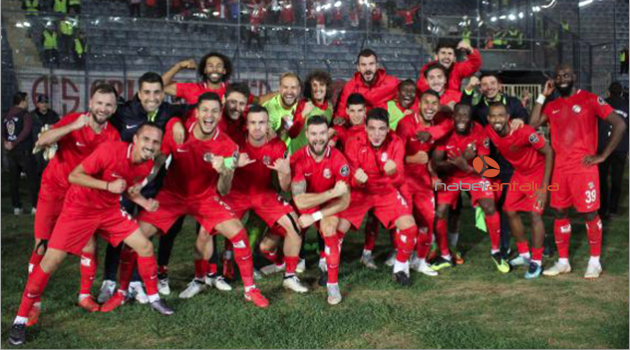 Deplasman lideri Antalyaspor