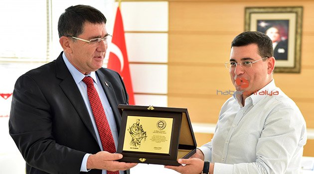 Dere’den Tütüncü’ye teşekkür