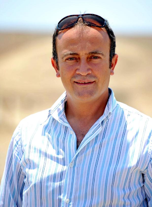 DEV KUM HEYKEL YENİ YILA