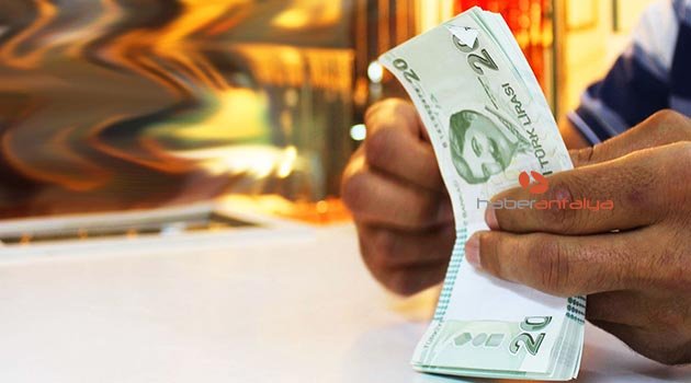DİSK: Asgari ücretin net 2 bin 300 lira olması gerekir