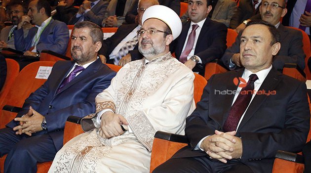 DİYANET İŞLERİ BAŞKANI GÖRMEZ: DİYANET TARİHİNİN YAZILMASI GEREKİYOR