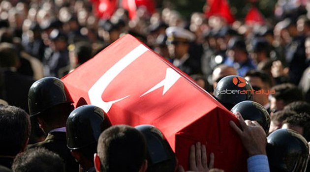 DİYARBAKIR'DA HAİN SALDIRI: 1 ASKER ŞEHİT