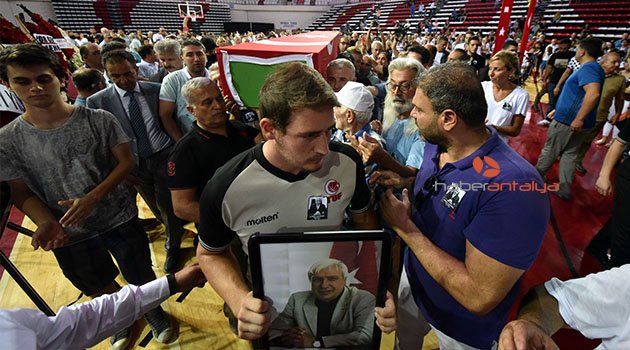 Doğan Hakyemez için Antalya'da tören