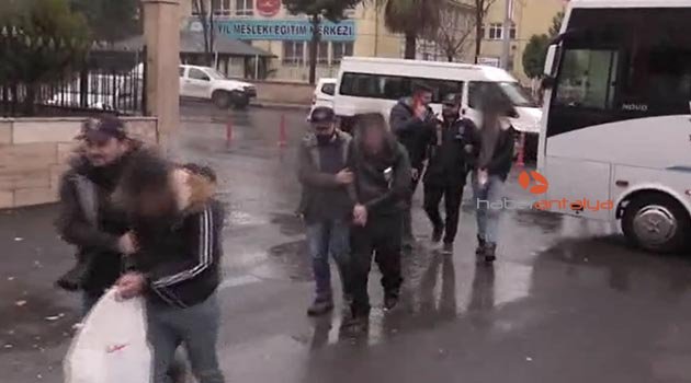 Dolandırıcılık yapan 15 kişi tutuklandı