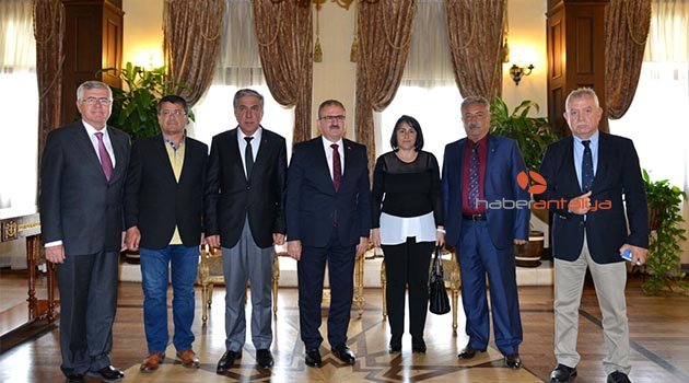 DTO'nun yeni yönetiminin ilk ziyareti Vali Karaloğlu'na