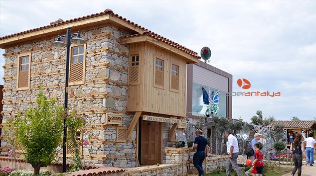 DÜĞMELİ EV'E EXPO'DAN ÖDÜL