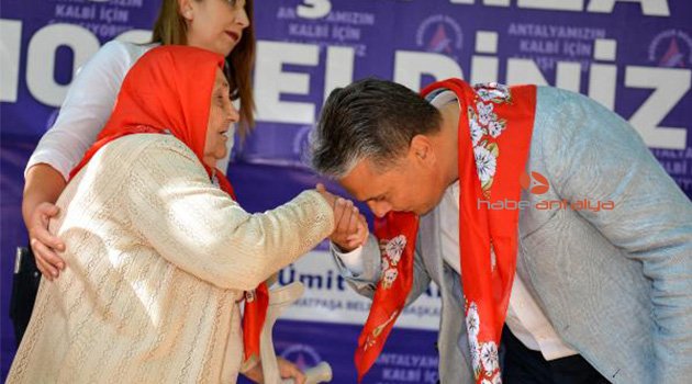 Dünya Kız Çocukları Günü'nde Kadın Danışma Merkezi