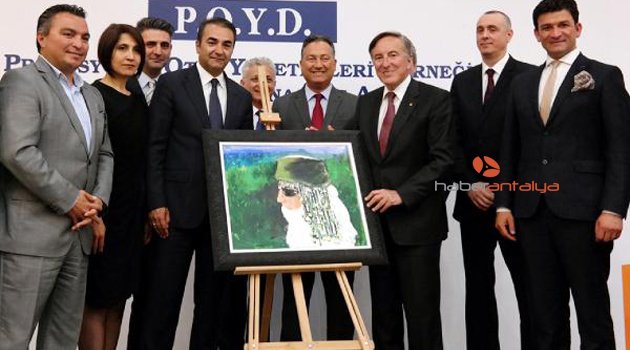 Poyd'un Onur Üyesi