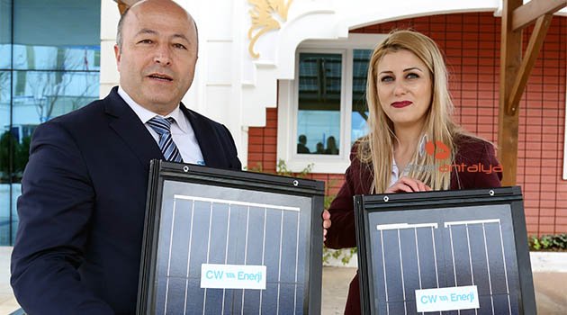 Elektrik üreten kiremitler